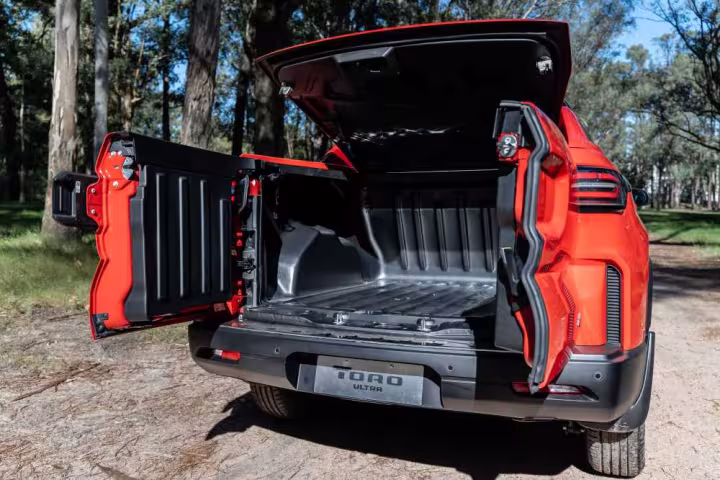 Toro Ultra